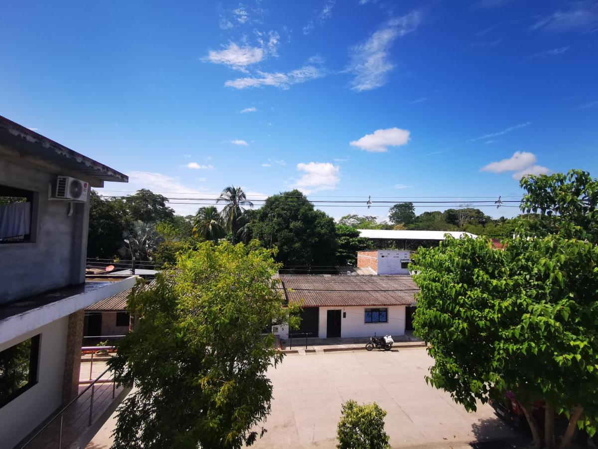Hotel Paraiso Plaza Puerto Triunfo Bagian luar foto