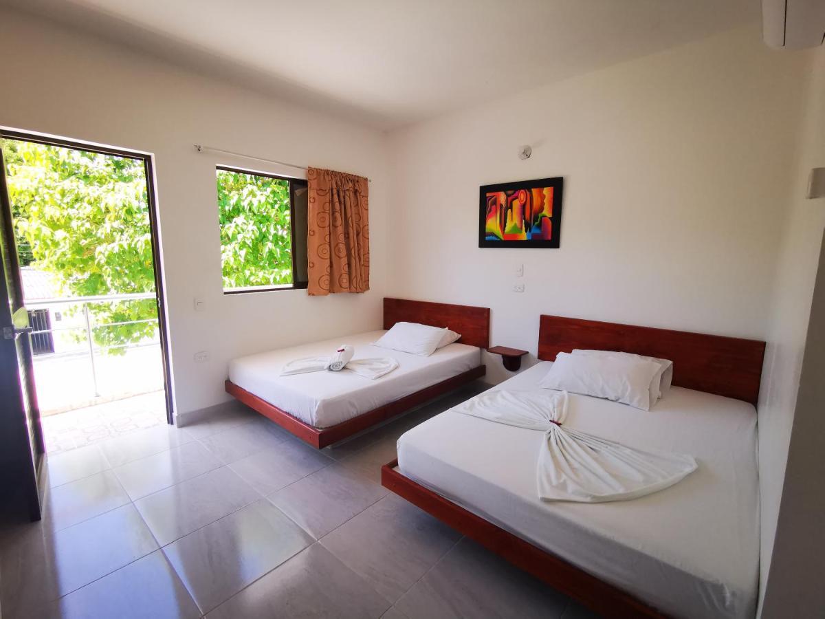 Hotel Paraiso Plaza Puerto Triunfo Bagian luar foto