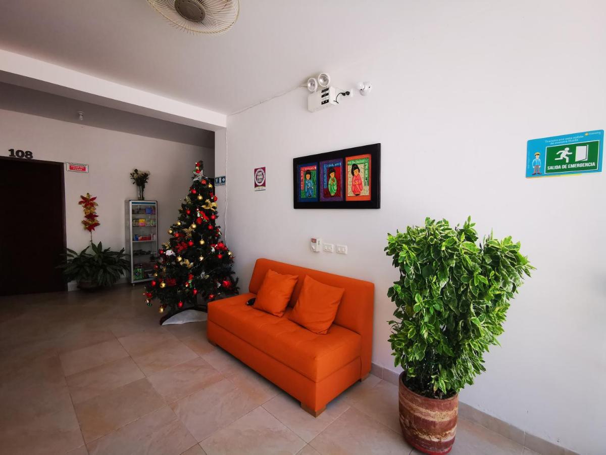 Hotel Paraiso Plaza Puerto Triunfo Bagian luar foto
