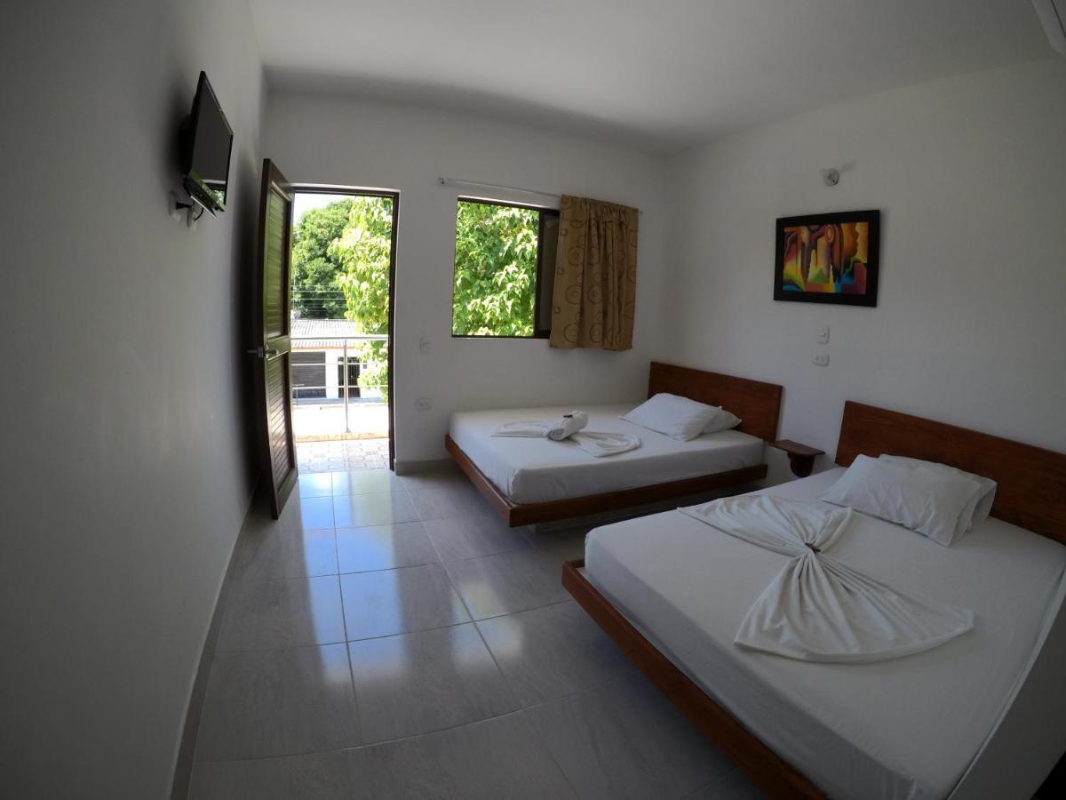 Hotel Paraiso Plaza Puerto Triunfo Bagian luar foto