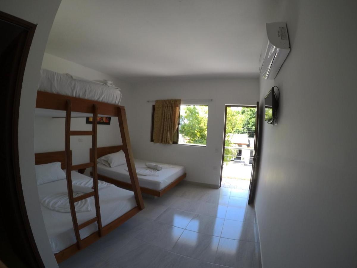 Hotel Paraiso Plaza Puerto Triunfo Bagian luar foto